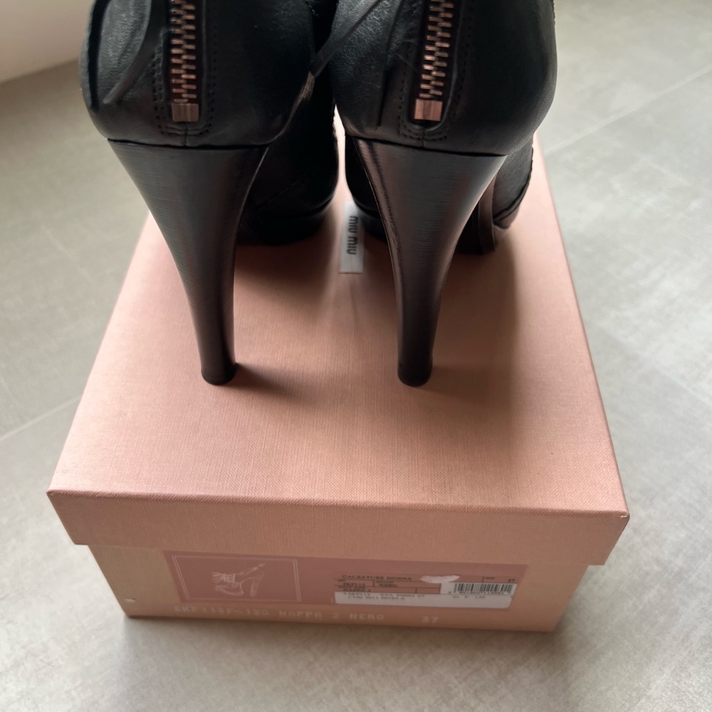 Super High Heals From Miu Miu - image 2